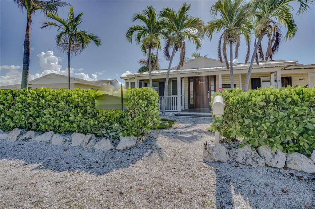 En Venta: $1,039,000 (3 camas, 2 baños, 1885 Pies cuadrados)