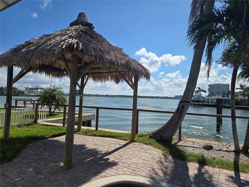 En Venta: $1,039,000 (3 camas, 2 baños, 1885 Pies cuadrados)