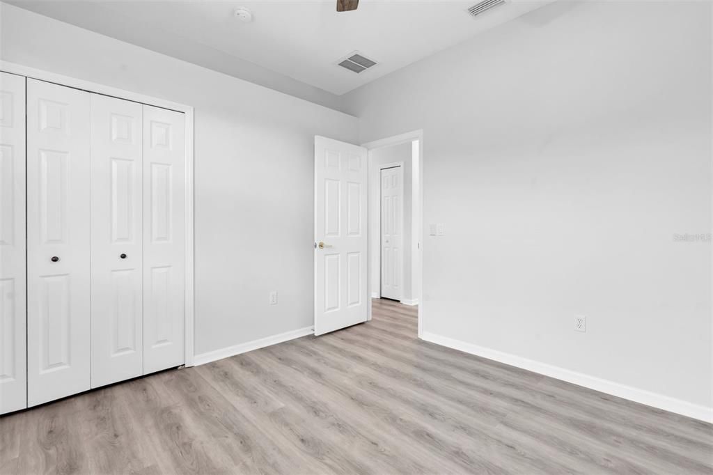 Active With Contract: $469,000 (3 beds, 2 baths, 1876 Square Feet)