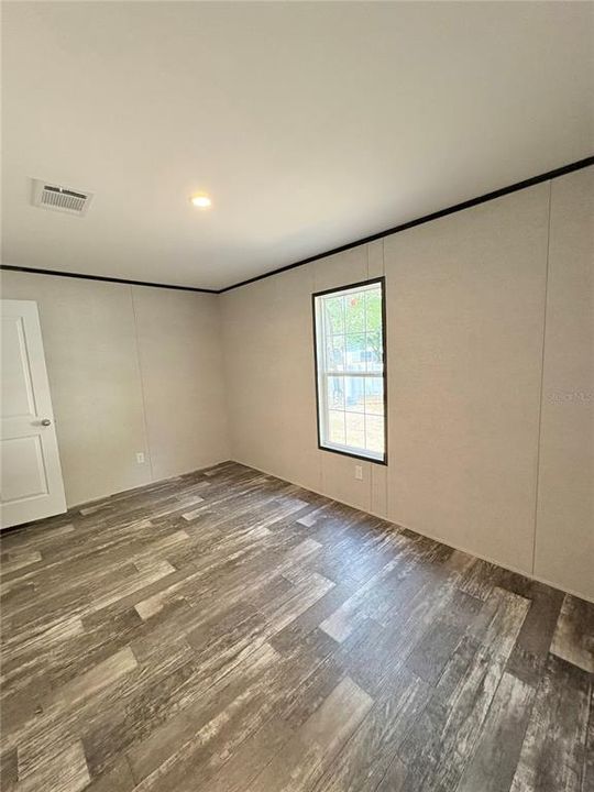 For Rent: $1,595 (3 beds, 2 baths, 1000 Square Feet)