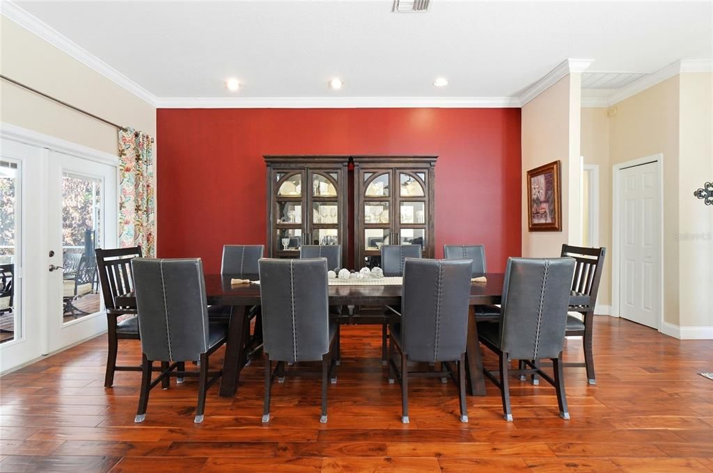 For Sale: $625,000 (4 beds, 3 baths, 2772 Square Feet)