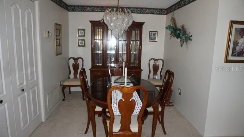 For Sale: $115,000 (2 beds, 2 baths, 1144 Square Feet)