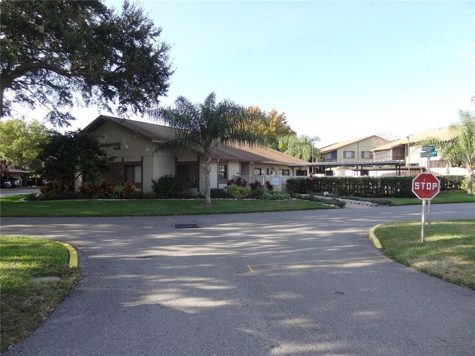 For Sale: $115,000 (2 beds, 2 baths, 1144 Square Feet)
