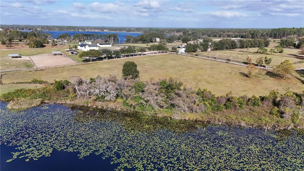待售: $450,000 (6.32 acres)