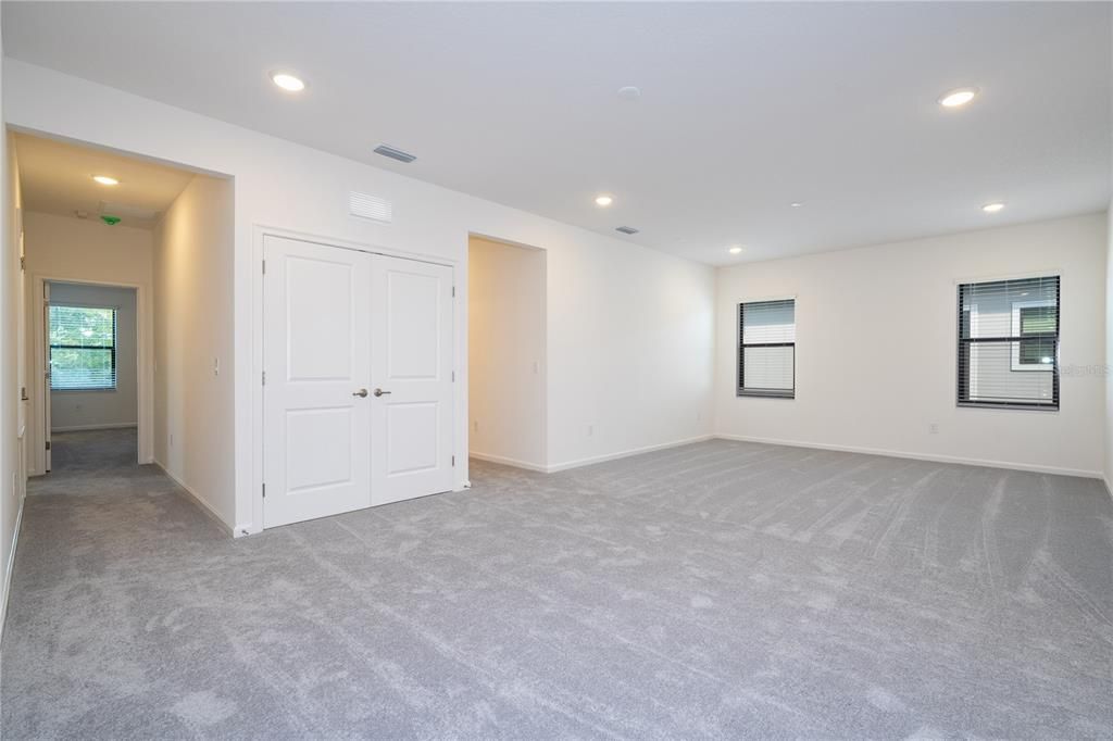 For Sale: $2,180,000 (12 beds, 11 baths, 4842 Square Feet)