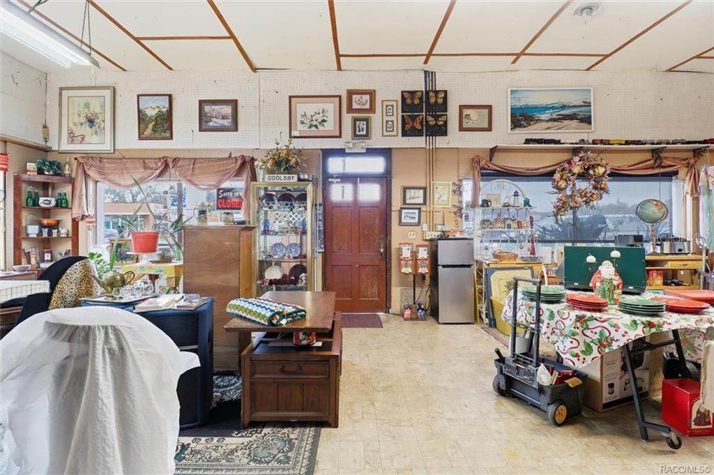 For Sale: $509,000 (0 beds, 0 baths, 1976 Square Feet)