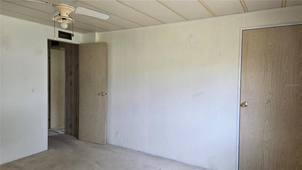 На продажу: $110,000 (2 спален, 2 ванн, 966 Квадратных фут)