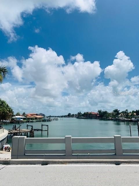 For Rent: $4,900 (3 beds, 3 baths, 2062 Square Feet)