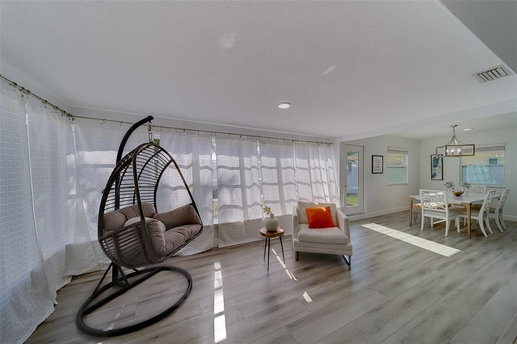 For Rent: $4,900 (3 beds, 3 baths, 2062 Square Feet)