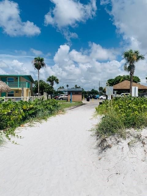 For Rent: $4,900 (3 beds, 3 baths, 2062 Square Feet)