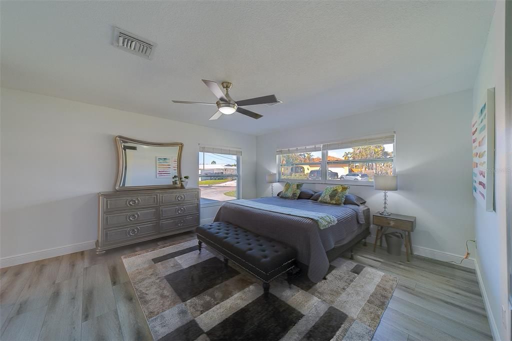 For Rent: $4,900 (3 beds, 3 baths, 2062 Square Feet)