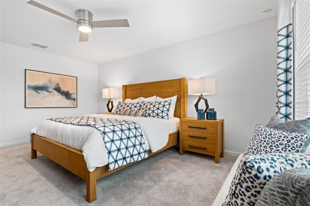 Под контрактом: $224,485 (3 спален, 2 ванн, 1682 Квадратных фут)