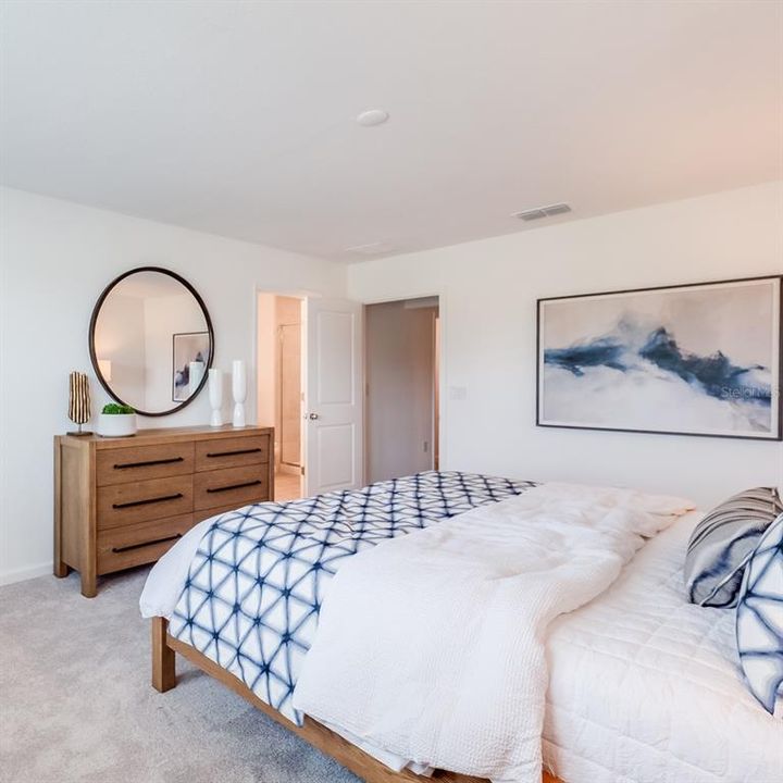 Под контрактом: $224,485 (3 спален, 2 ванн, 1682 Квадратных фут)