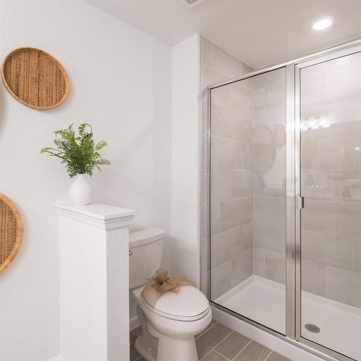 Под контрактом: $224,485 (3 спален, 2 ванн, 1682 Квадратных фут)