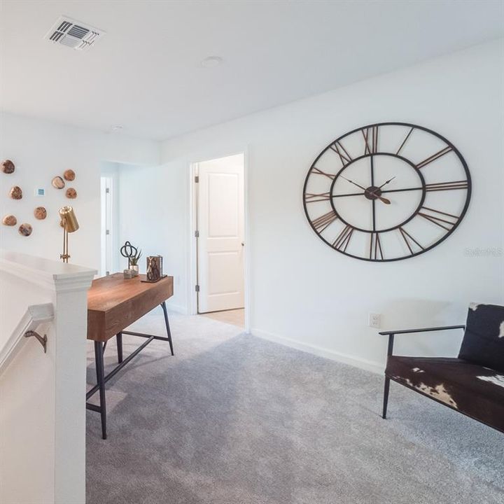 Под контрактом: $224,485 (3 спален, 2 ванн, 1682 Квадратных фут)