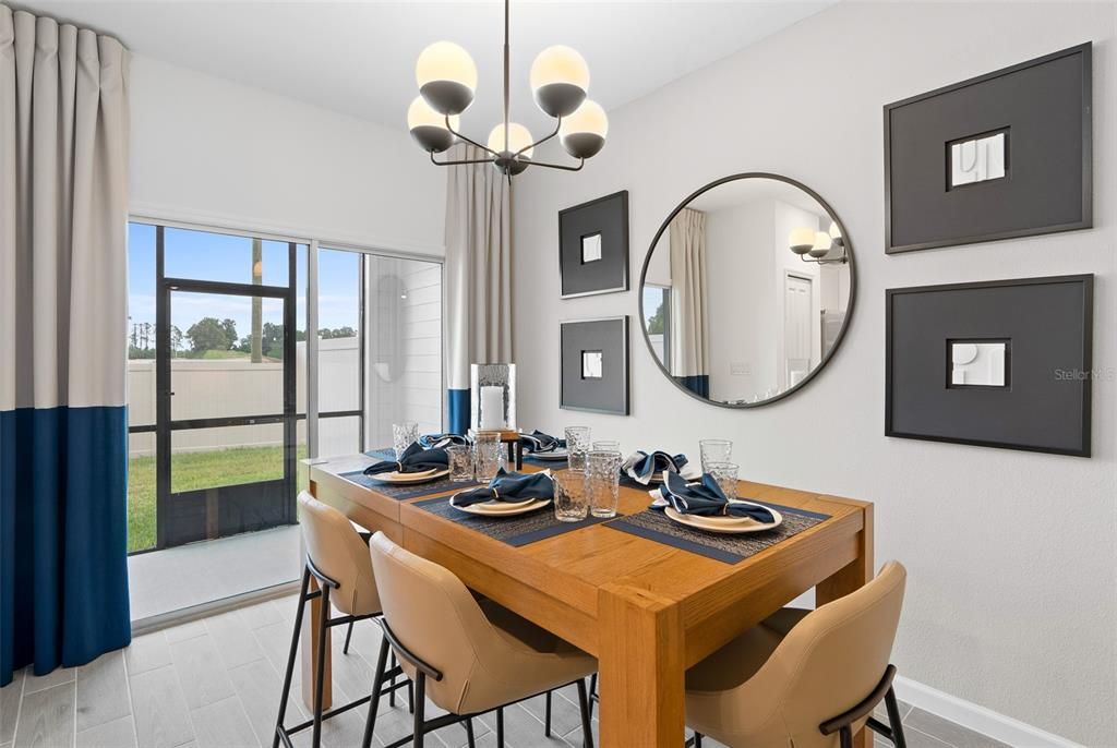 Под контрактом: $224,485 (3 спален, 2 ванн, 1682 Квадратных фут)