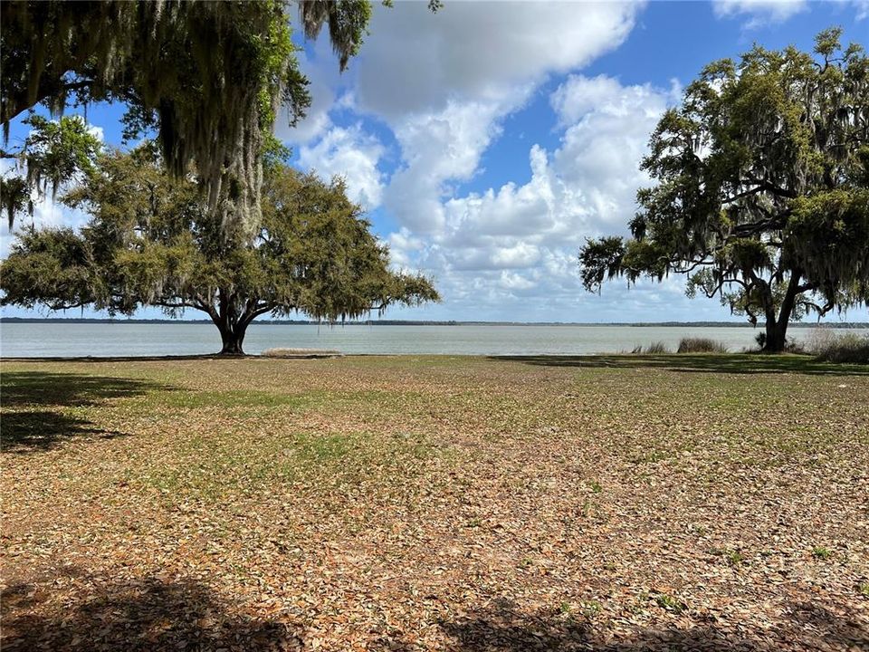 Active With Contract: $475,000 (5.10 acres)