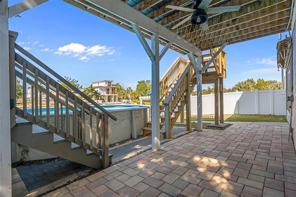 На продажу: $544,900 (3 спален, 2 ванн, 1729 Квадратных фут)