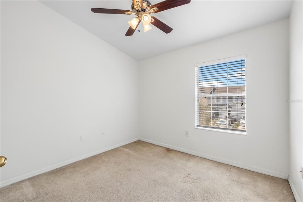 Activo con contrato: $195,000 (3 camas, 2 baños, 1387 Pies cuadrados)