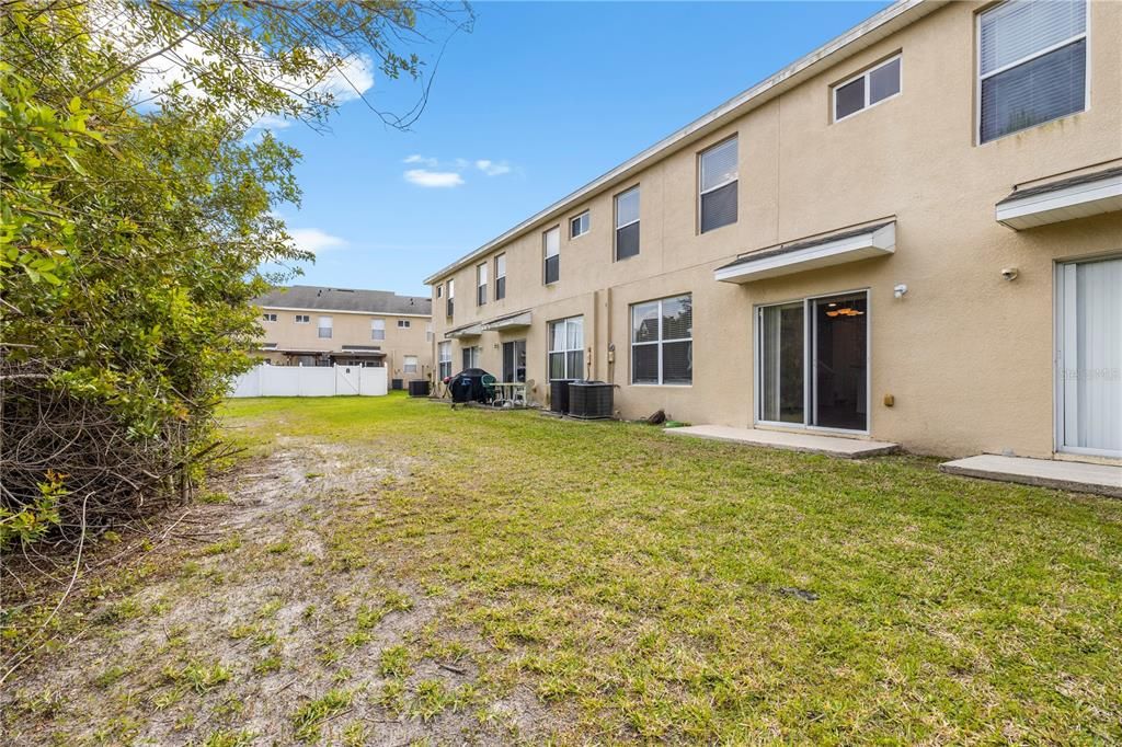 Activo con contrato: $195,000 (3 camas, 2 baños, 1387 Pies cuadrados)