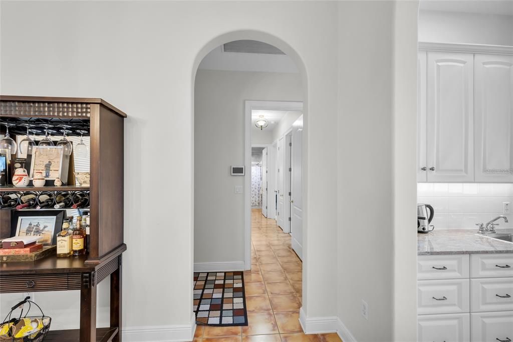 For Sale: $1,250,000 (3 beds, 2 baths, 3400 Square Feet)