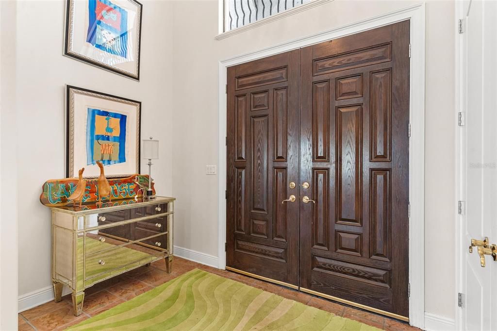 For Sale: $1,250,000 (3 beds, 2 baths, 3400 Square Feet)