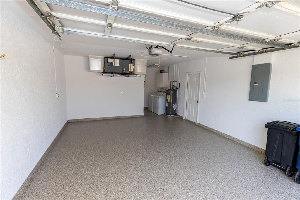 Active With Contract: $243,900 (2 beds, 2 baths, 1057 Square Feet)