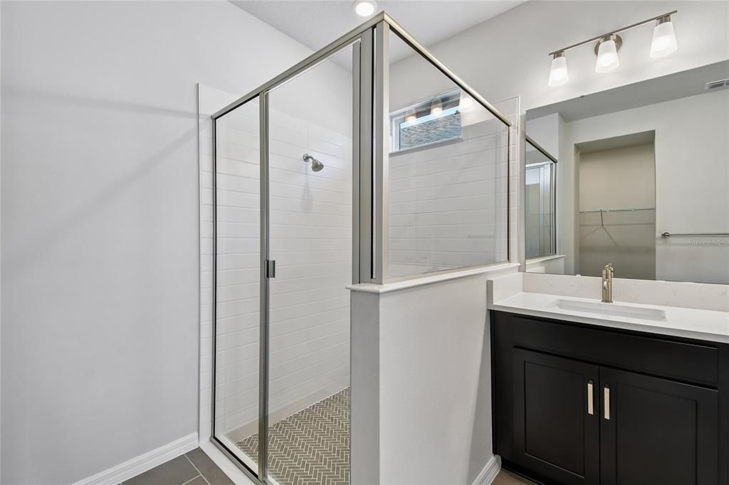 Active With Contract: $469,990 (3 beds, 2 baths, 2123 Square Feet)