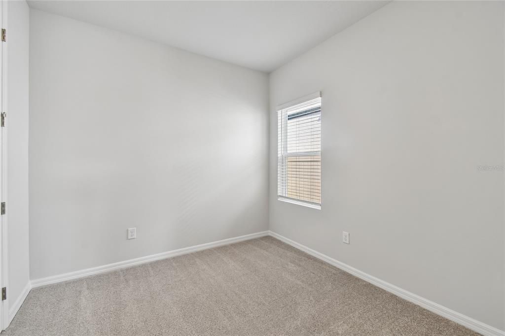 Active With Contract: $469,990 (3 beds, 2 baths, 2123 Square Feet)