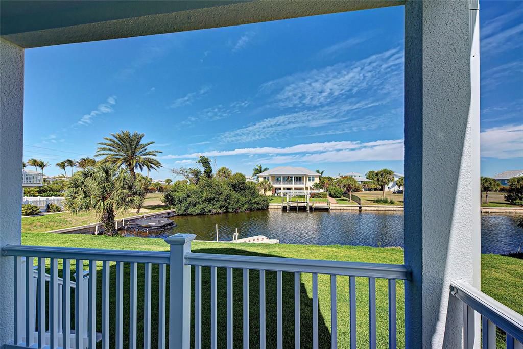 For Sale: $1,300,000 (3 beds, 3 baths, 3056 Square Feet)