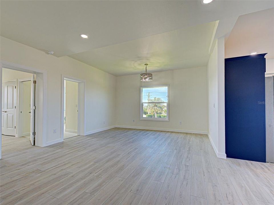 For Sale: $1,300,000 (3 beds, 3 baths, 3056 Square Feet)