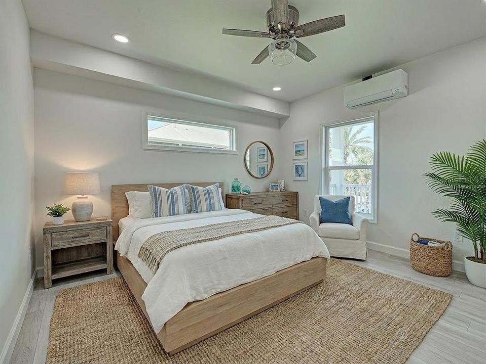 For Sale: $1,300,000 (3 beds, 3 baths, 3056 Square Feet)