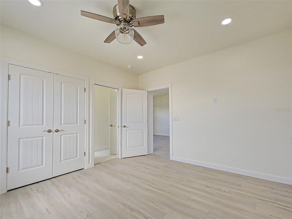 For Sale: $1,300,000 (3 beds, 3 baths, 3056 Square Feet)