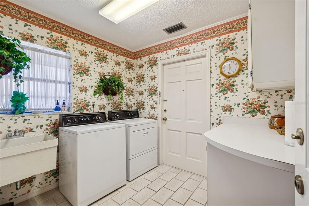 En Venta: $1,000,000 (4 camas, 4 baños, 5264 Pies cuadrados)