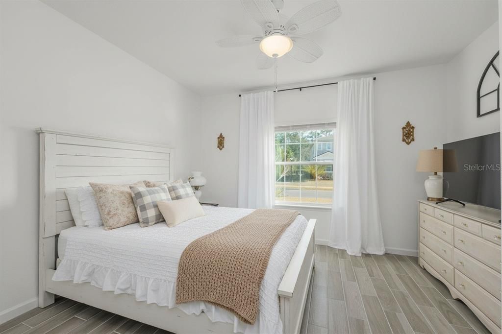 For Sale: $440,000 (4 beds, 3 baths, 2025 Square Feet)