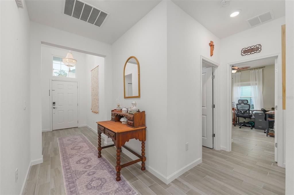 For Sale: $440,000 (4 beds, 3 baths, 2025 Square Feet)