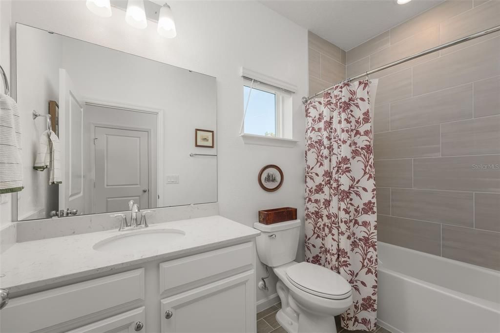 For Sale: $440,000 (4 beds, 3 baths, 2025 Square Feet)