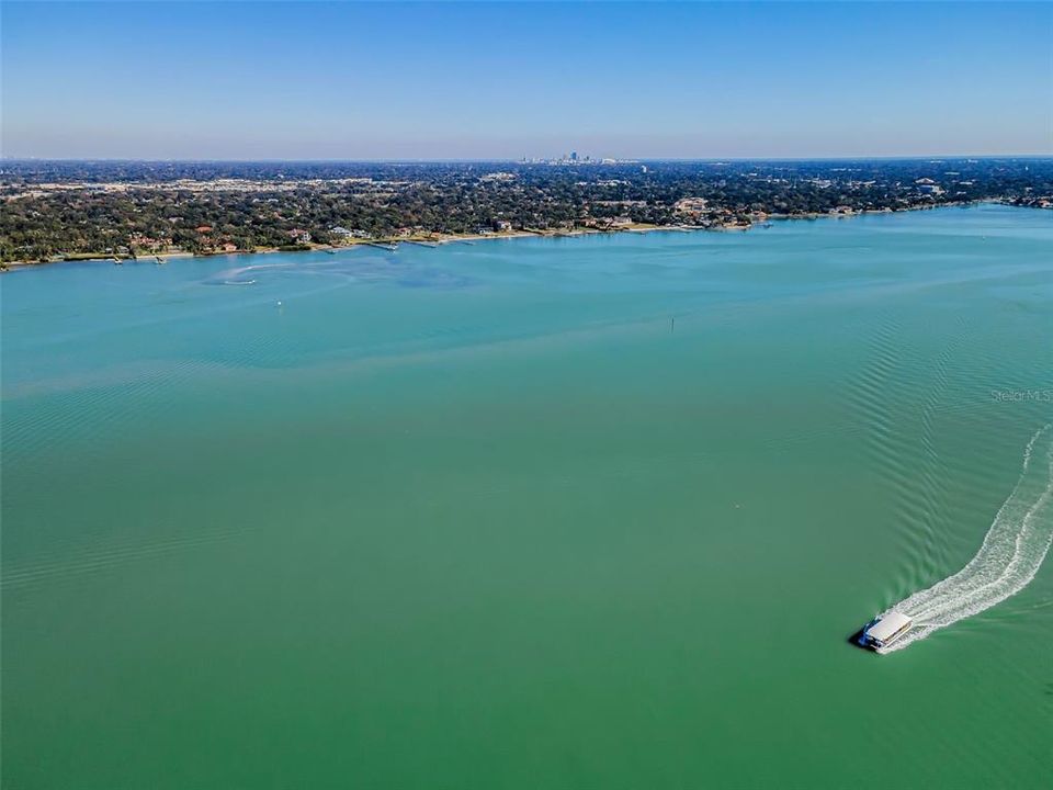 Active With Contract: $1,995,000 (4 beds, 3 baths, 2679 Square Feet)