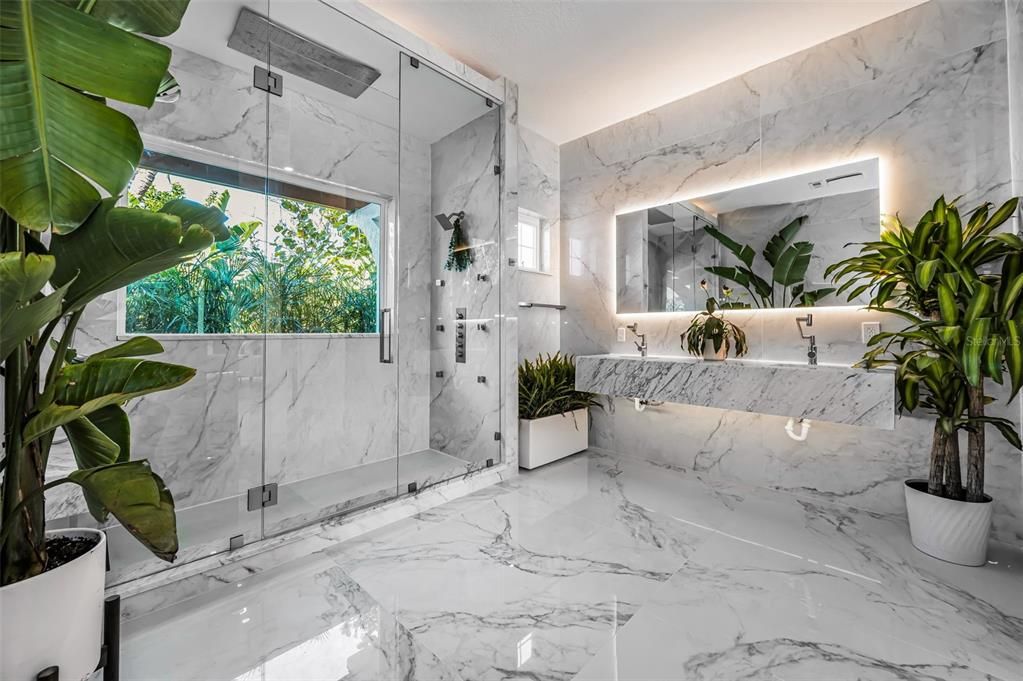 Active With Contract: $1,995,000 (4 beds, 3 baths, 2679 Square Feet)