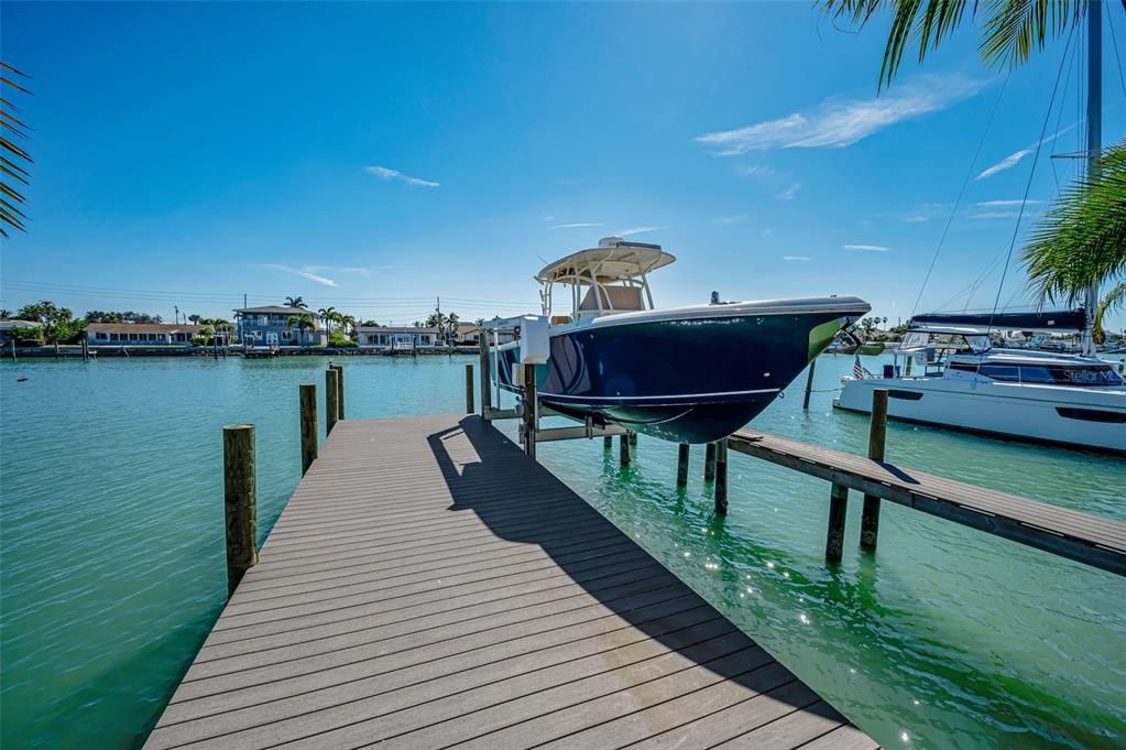 Active With Contract: $1,995,000 (4 beds, 3 baths, 2679 Square Feet)