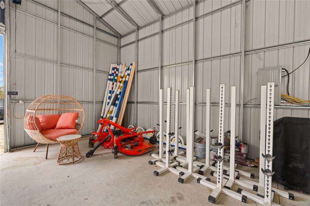 На продажу: $2,750,000 (2 спален, 2 ванн, 2592 Квадратных фут)