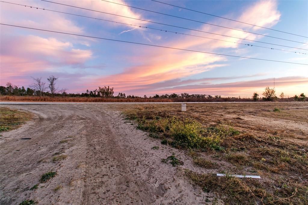 En Venta: $360,000 (3.20 acres)