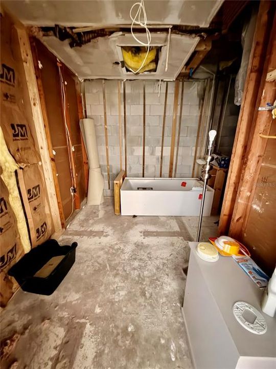 На продажу: $219,000 (2 спален, 2 ванн, 1210 Квадратных фут)