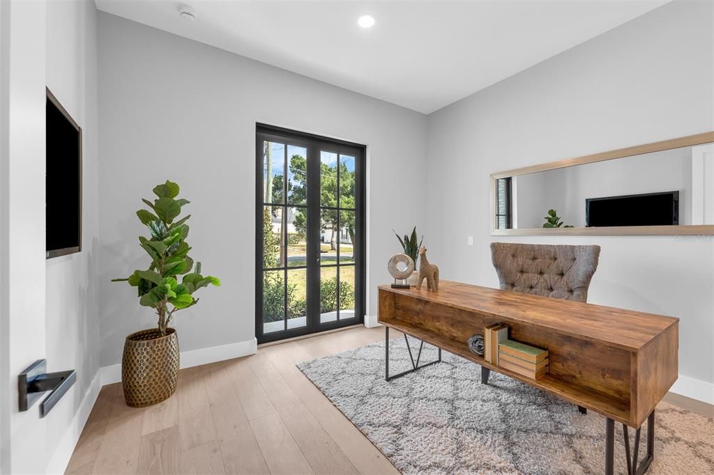 For Sale: $1,449,000 (5 beds, 4 baths, 3192 Square Feet)