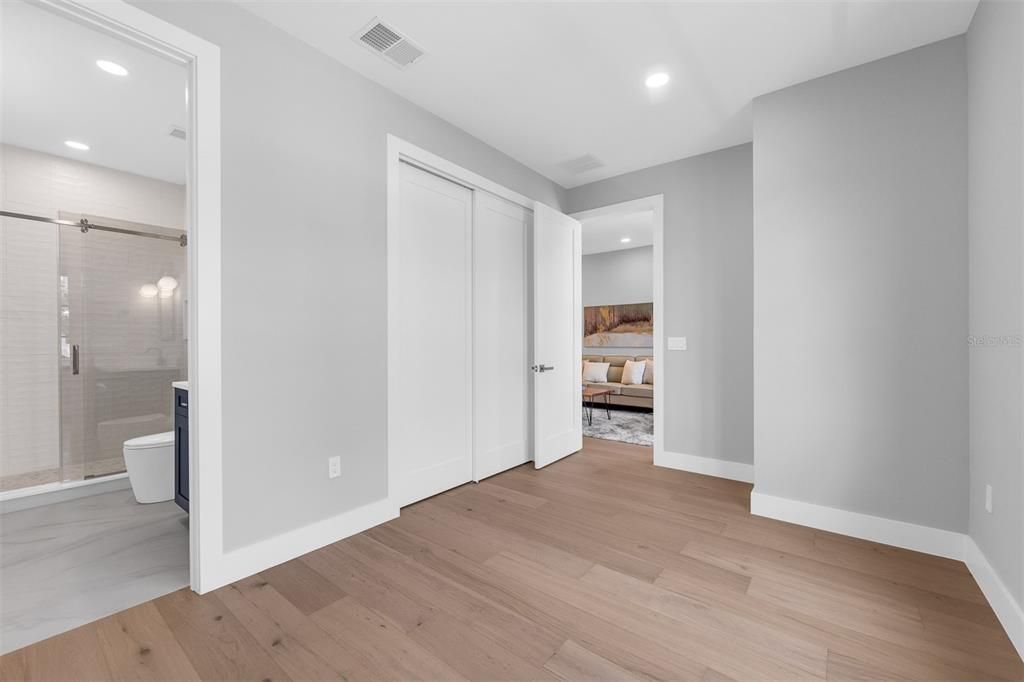 For Sale: $1,449,000 (5 beds, 4 baths, 3192 Square Feet)