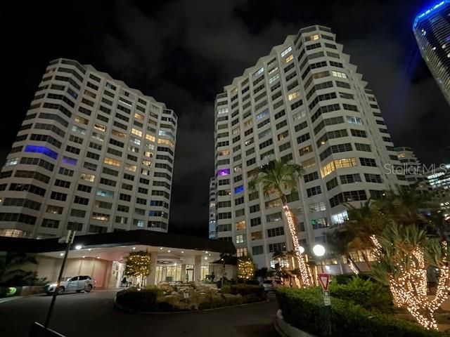 На продажу: $455,000 (2 спален, 2 ванн, 1160 Квадратных фут)