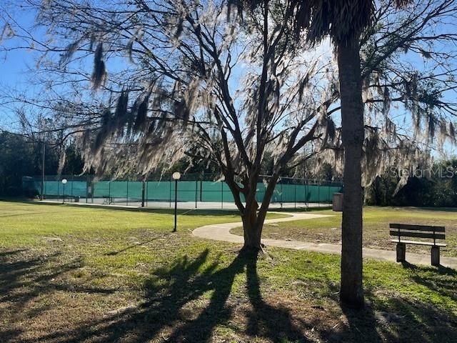 待售: $124,700 (0.40 acres)