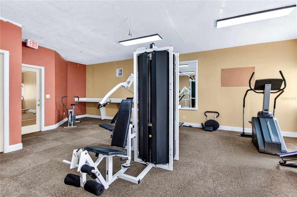 Activo con contrato: $149,000 (2 camas, 2 baños, 1126 Pies cuadrados)