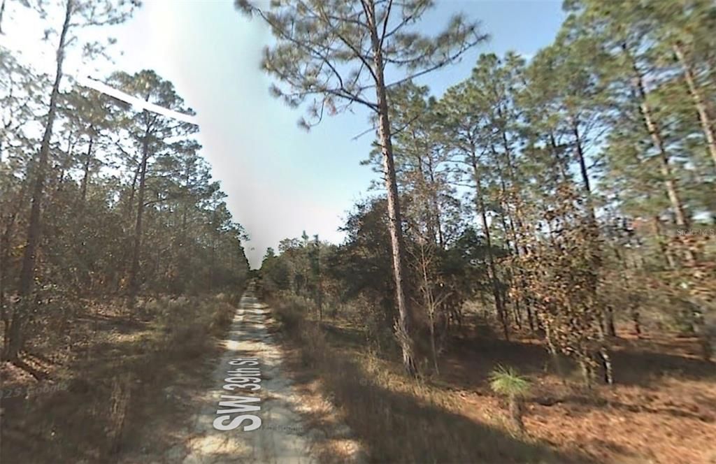 待售: $30,000 (0.92 acres)