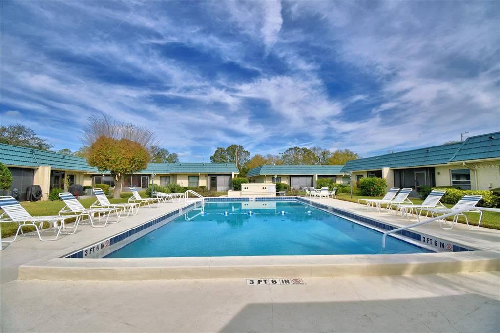 Active With Contract: $120,000 (2 beds, 2 baths, 1008 Square Feet)